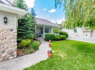 8185 N Raspberry Ln, Hayden Lake, ID 83835