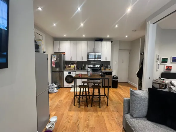 854 West 180th Street image 2 of 19