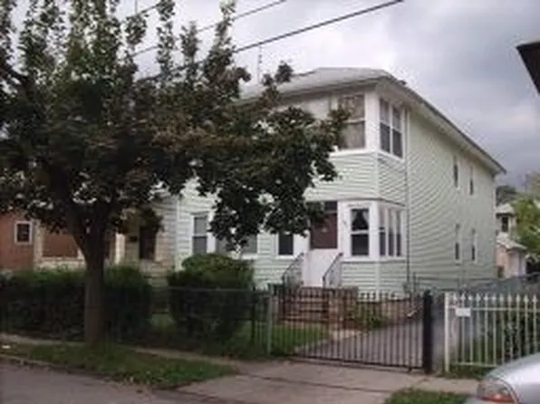 357-359 Bradford St, Orange, NJ 07050