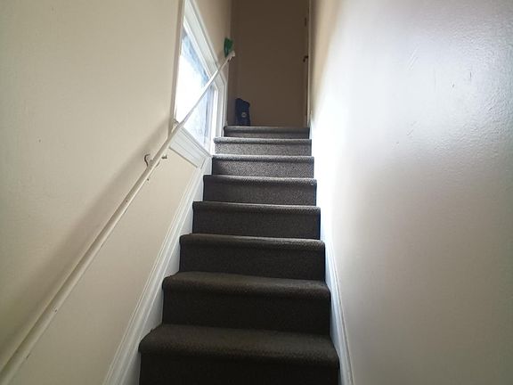 Stairwell to apartment