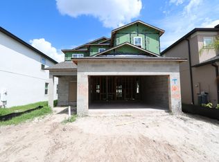 3007 Adams Cross Dr, Zephyrhills, FL 33540