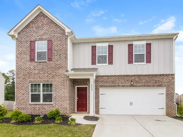 4009 Kendrick Cir, Loganville, GA 30052