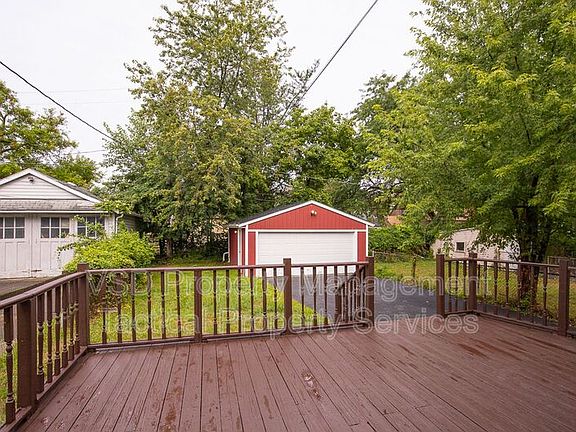 5th image of 860 Clarence Rd