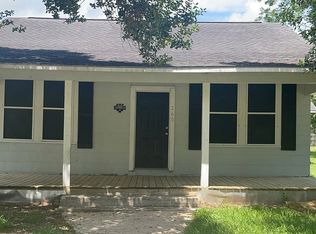 260 Avenue E N, Markham, TX 77456