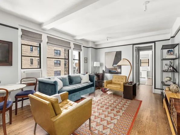 45 Fifth Avenue image 1 of 10