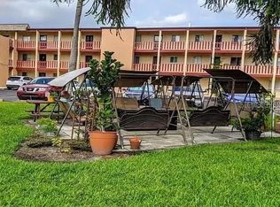 4242 Heron Way #B323, Bradenton, FL 34205