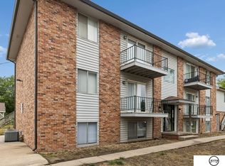 917 Washington St, Lincoln, NE 68502