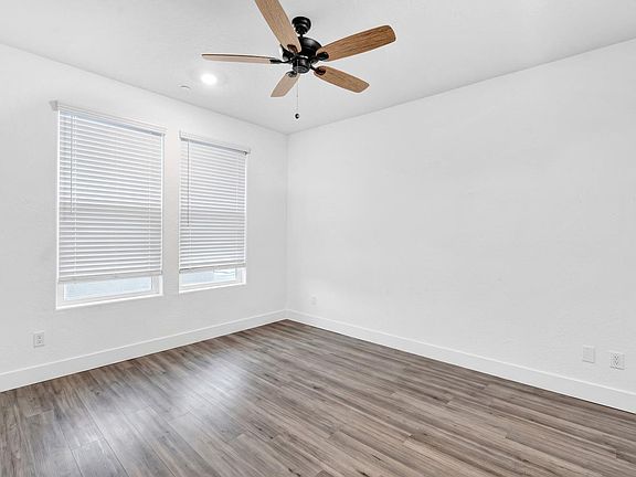 5th image of 10964 N Honeysuckle Dr