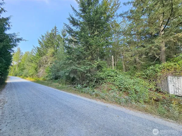 19719 122nd Avenue E, Graham, WA 98338