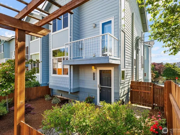 2400 W Boston Street, Seattle, WA 98199