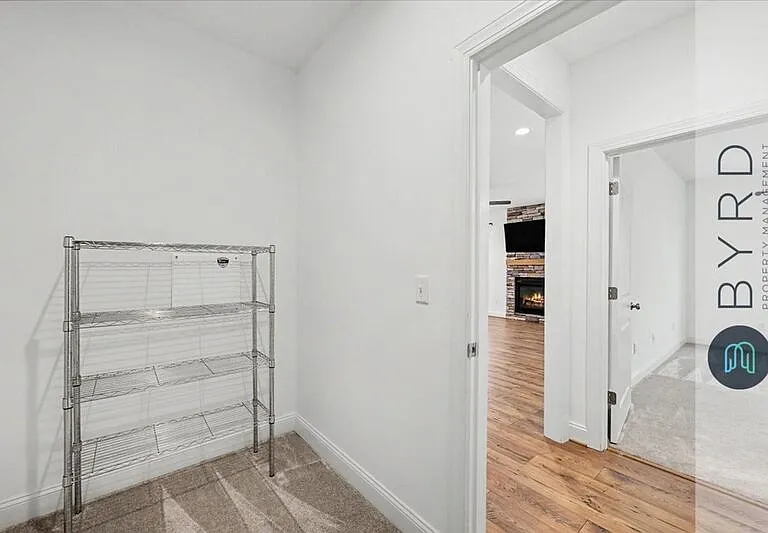 9001 Sharpe Ct — Photo 28