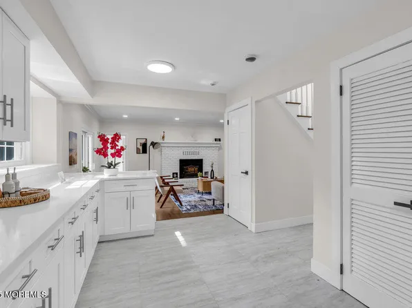 1648 White Water Court, Toms River, NJ 08755