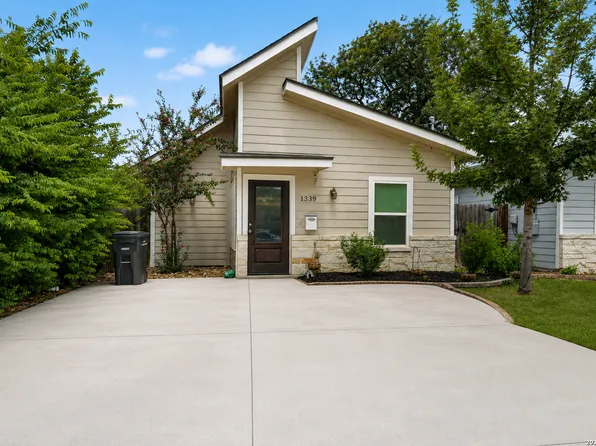 1339 Lombrano, San Antonio, TX 78207