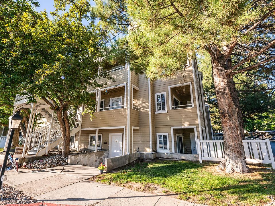 1st image of 1489 E Vineyard Ct #2