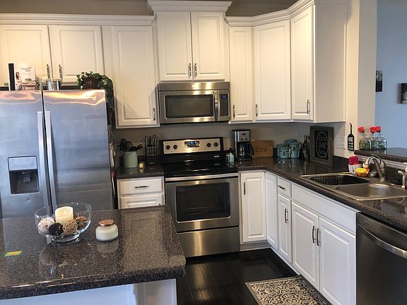 4th image of 124 Woodside Dr #124