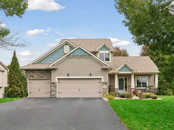 10346 Fallgold Pkwy N, Brooklyn Park, MN 55443