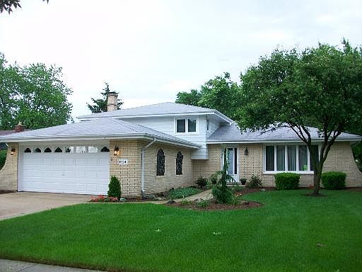 1st image of 15241 S 82nd Ave