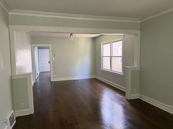 3rd image of 5475 N Monitor Ave