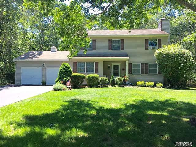 1st image of 41 E Pond Ln