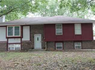 109 Garden St, Grain Valley, MO 64029