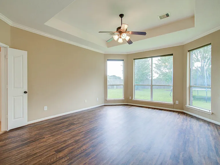 21331 Parham Cir — Photo 23