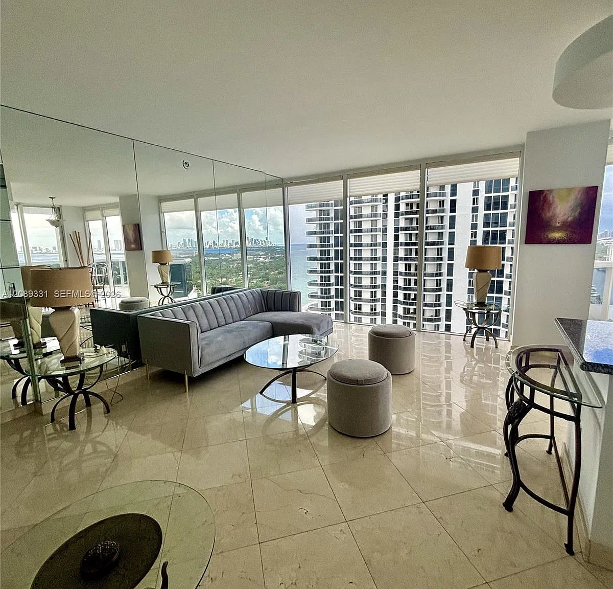 Blue Diamond Condo — Photo 3