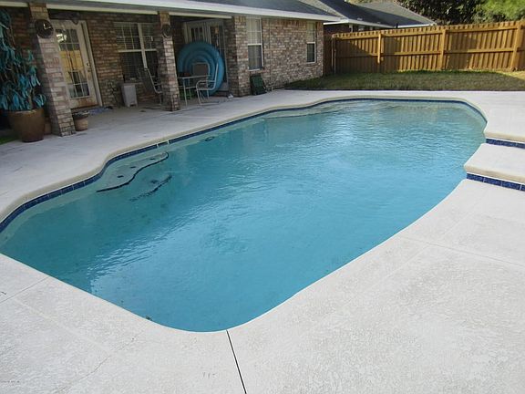 INGROUND POOL