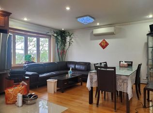 22-46 126 FLOOR 2, College Pt, NY 11356