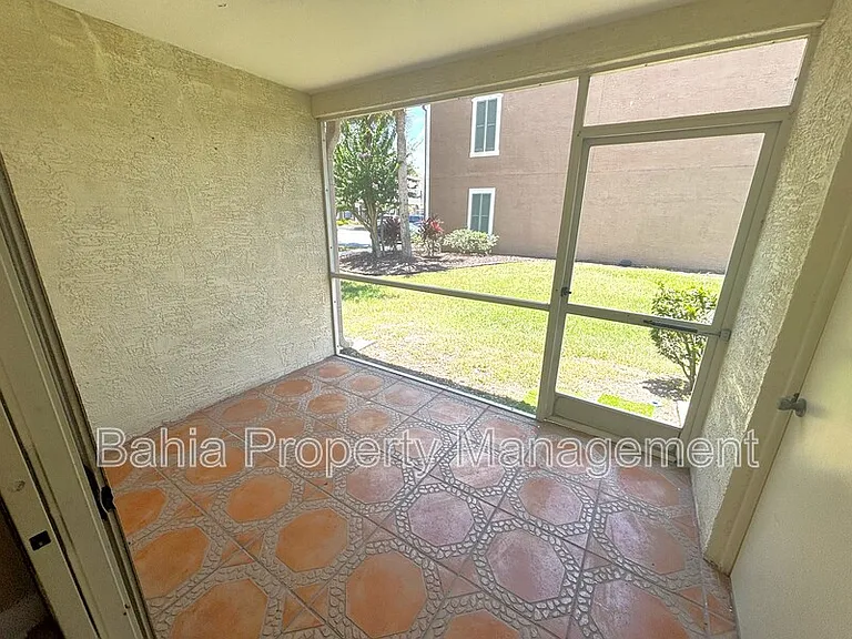 6235 Bayside Key Dr — Photo 11