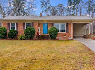 2039 Deep River Rd, High Point, NC 27265