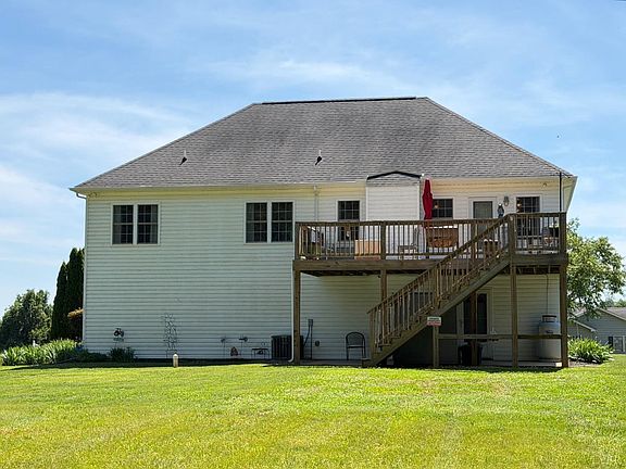 2nd image of 209 Hunt Club Dr