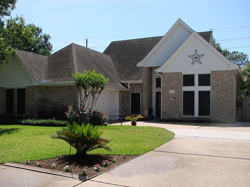 1st image of 23023 Lanham Dr