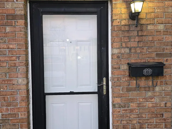 831 Devonshire Ct, Virginia Beach, VA 23462