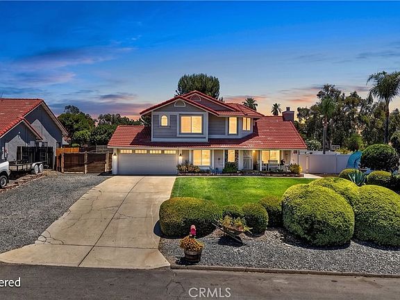 2nd image of 34680 Jennifer Dr