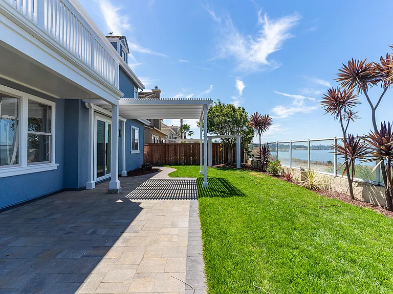 1105 Rock Harbor Point — Photo 21