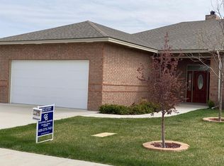 3310 Eagle Dr, Garden City, KS 67846