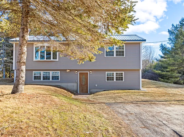 20 Finley Road, Windham, ME 04062