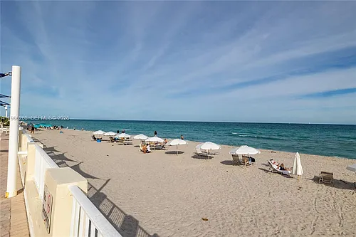 3180 S Ocean Dr #718 Photo 1