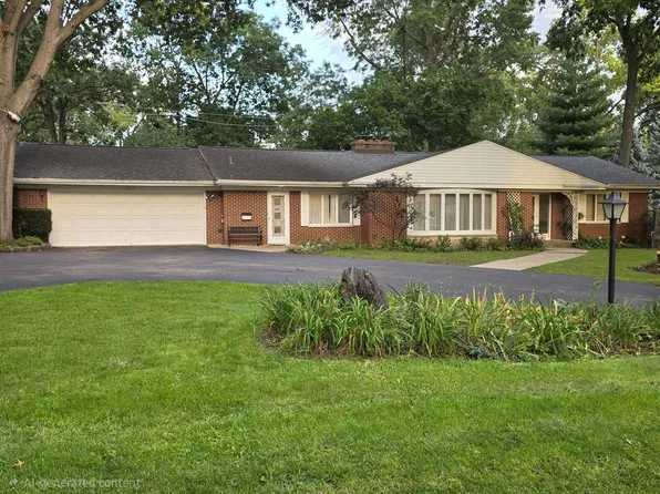 2222 Bittersweet Row, Rockford, IL 61108