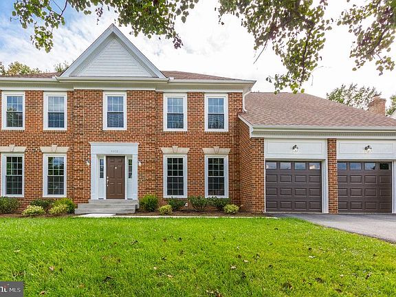 2nd image of 4403 Galesbury Ln