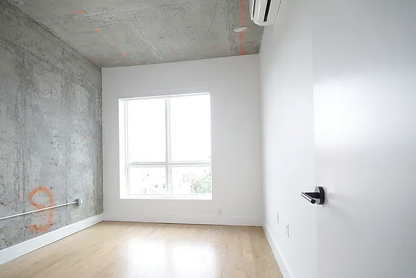 Rented by Lodger Corp | media 84