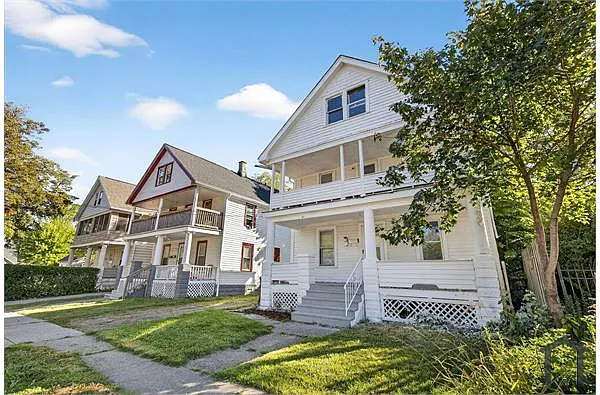 389 E 160th St #2 photo 1