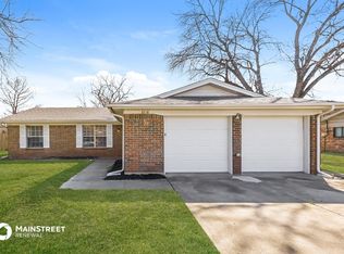 3218 Endres St, Irving, TX 75061