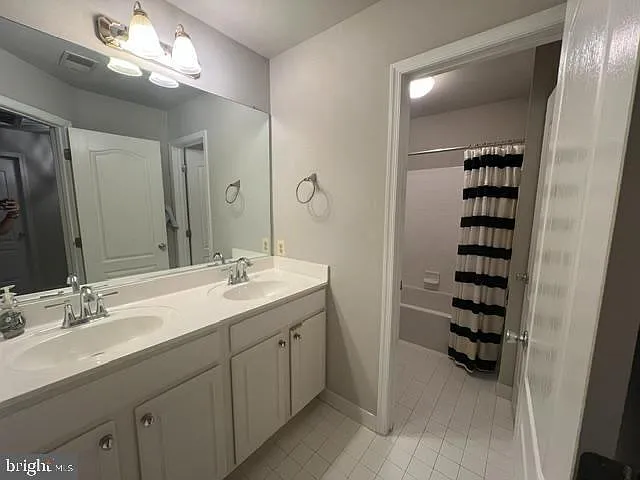 2247 Merion Pond #22 — Photo 14