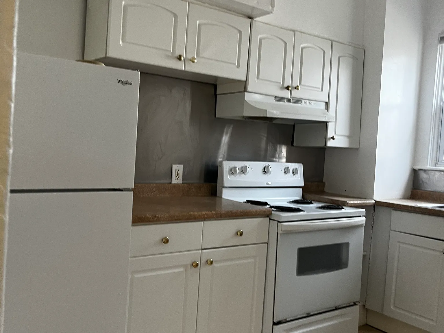 2 bed, 1100 sqft, $900 — Photo 4