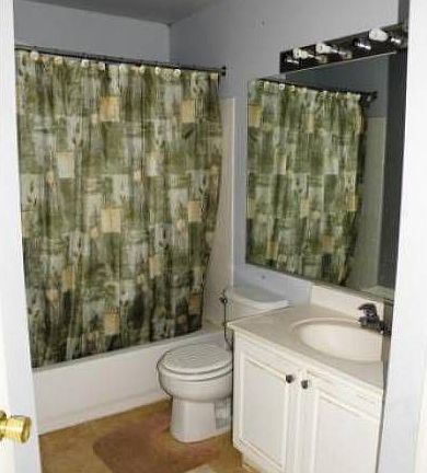 4th image of 7 Juliana Cir W