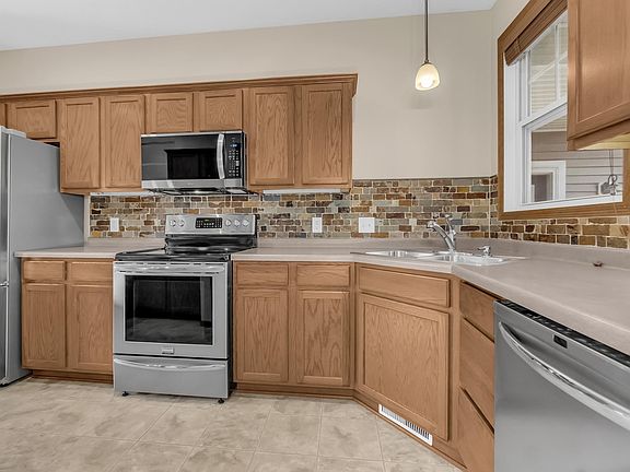 3rd image of 14336 Brookmere Blvd NW