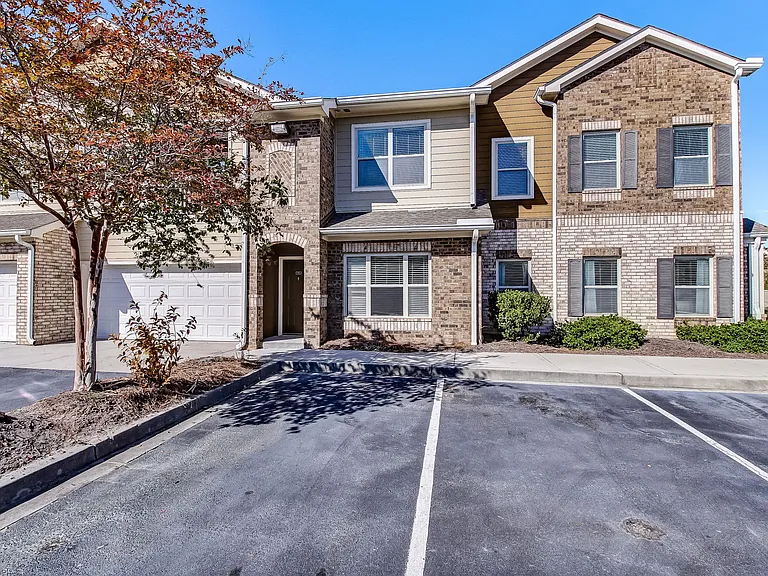 Valdosta - 3 Bed / 2 Bath - 1,455 Sq.Ft.