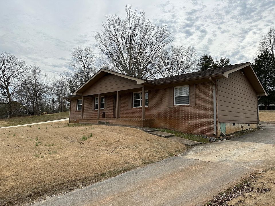 Side A private driveway