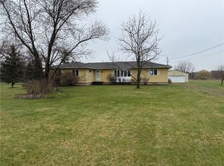 4209 Wick Rd, Lockport, NY 14094